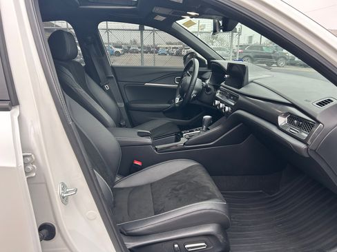 Used 2024 Acura Integra A-Spec image 11