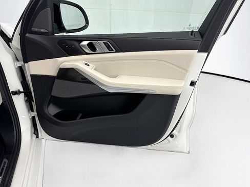 New 2026 BMW X5 M60i AWD/4WD image 24
