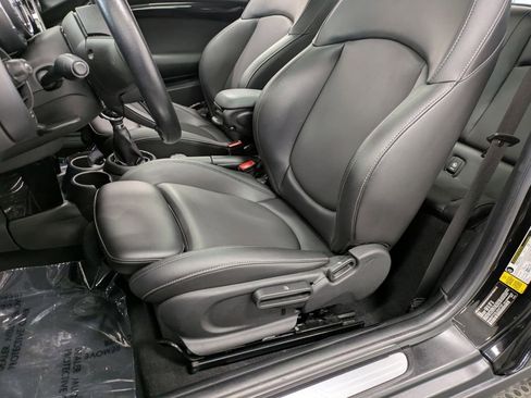 Used 2018 MINI Cooper S FWD image 11