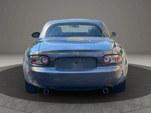 Used 2007 MAZDA MX-5 Miata Touring w/ Suspension Pkg RWD image 5