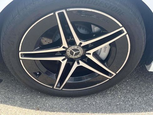Used 2023 Mercedes-Benz C 300 4MATIC Sedan image 15