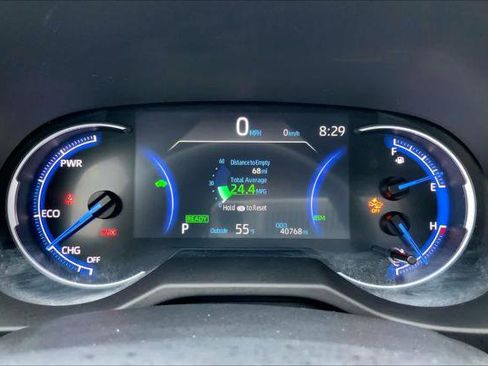 Certified 2024 Toyota RAV4 SE image 25