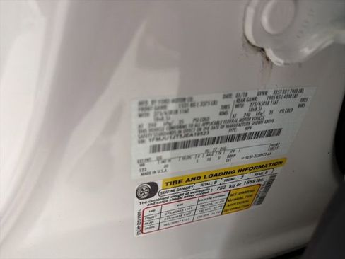 Used 2018 Ford Expedition XLT w/ Cargo Package image 14