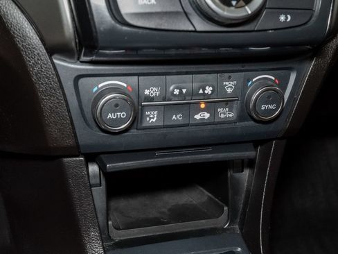 Used 2021 Acura ILX w/ Premium Package FWD image 18