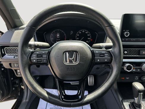 Used 2023 Honda Civic Sport image 10
