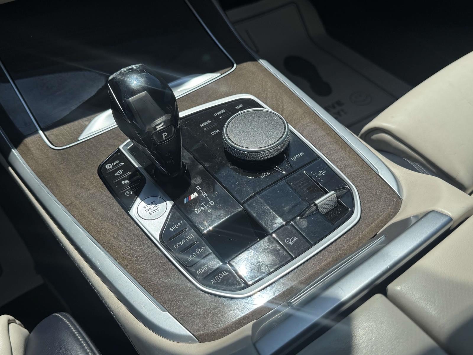 Used 2020 BMW X7 M50i AWD/4WD image 29