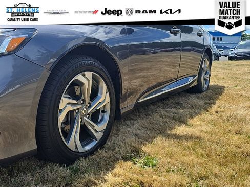 Used 2018 Honda Accord EX image 10