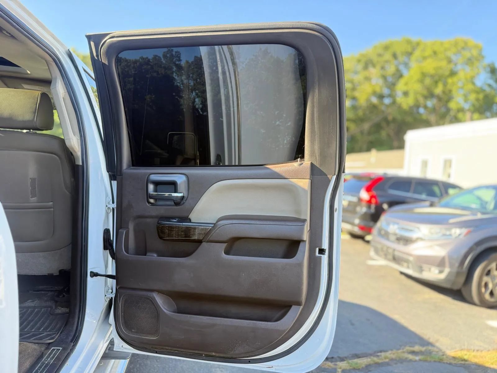 Used 2015 GMC Sierra 3500 Denali w/ Duramax Plus Package AWD/4WD image 26