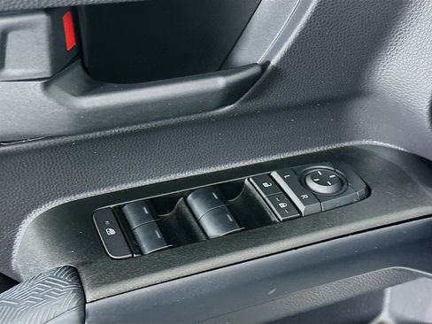 Used 2025 Toyota 4Runner TRD Off-Road image 15