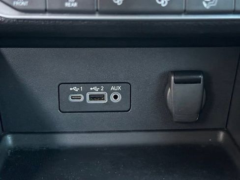 Used 2021 Nissan Sentra SV FWD image 36