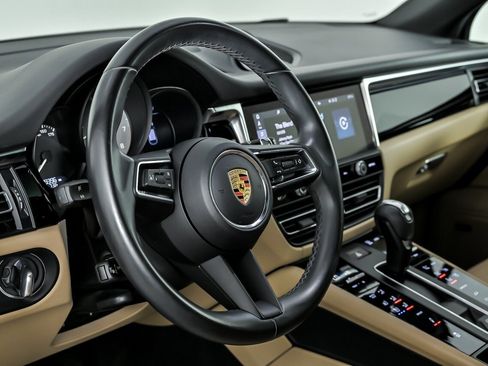 Used 2023 Porsche Macan S AWD/4WD image 26