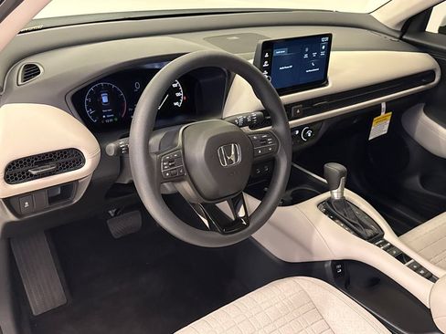 New 2027 Honda HR-V LX image 18