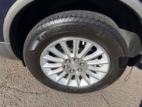 Used 2008 Buick Enclave CXL AWD/4WD image 28