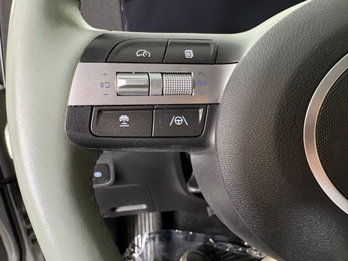 Used 2024 Hyundai Kona Limited FWD image 24