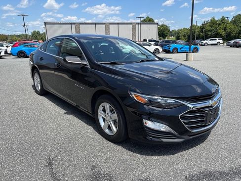 Used 2023 Chevrolet Malibu LS FWD image 11