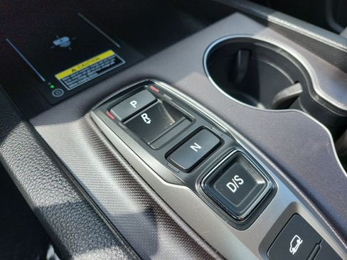 Used 2025 Honda Passport EX-L image 24