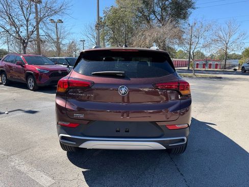 Used 2022 Buick Encore GX Select image 5