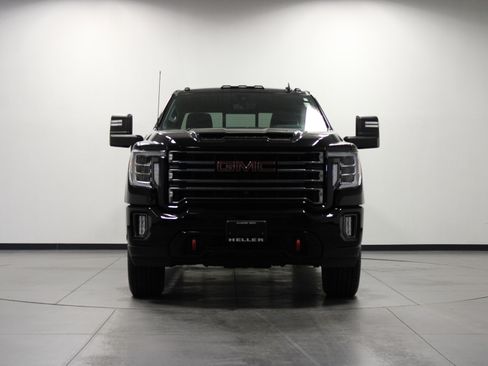 Used 2020 GMC Sierra 2500 AT4 w/ AT4 Premium Package image 9