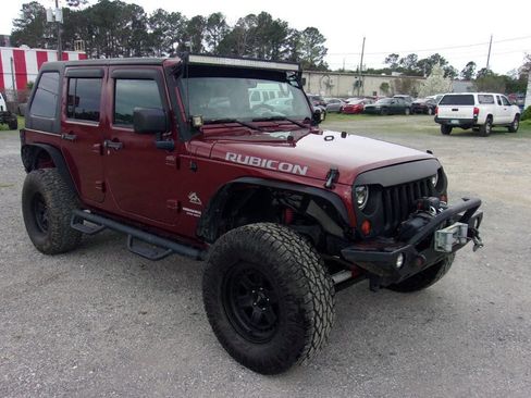 Used 2010 Jeep Wrangler Unlimited Rubicon w/ Dual Top Group image 9