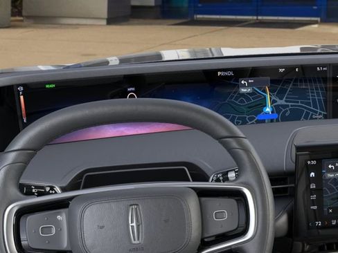 New 2026 Lincoln Nautilus Premier AWD/4WD image 14