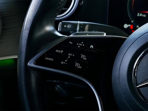 Used 2021 Mercedes-Benz E 350 Sedan w/ Premium Package image 32