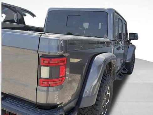 Used 2023 Jeep Gladiator Rubicon w/ Cold Weather Group AWD/4WD image 6