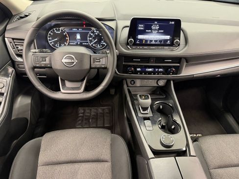 Used 2026 Nissan Rogue SV AWD/4WD image 31