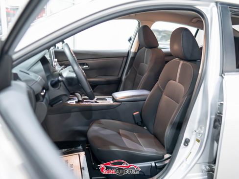 Used 2022 Nissan Sentra SV image 16