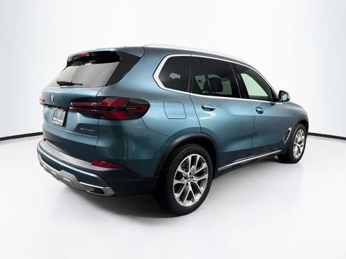 Used 2024 BMW X5 xDrive40i w/ Premium Package AWD/4WD image 7