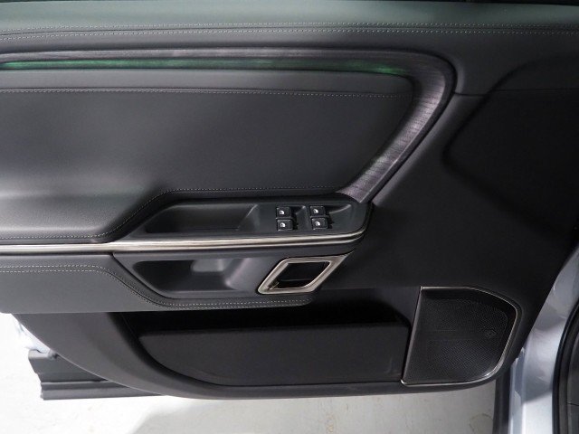 Used 2024 Rivian R1S AWD Adventure image 77