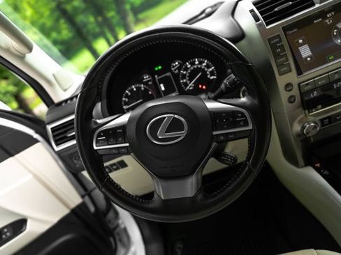 Used 2020 Lexus GX 460 AWD/4WD image 20