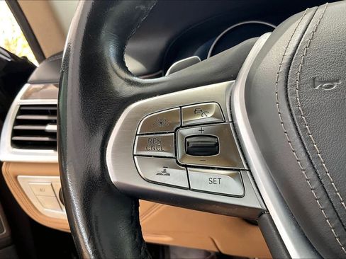 Used 2016 BMW 740i RWD image 24