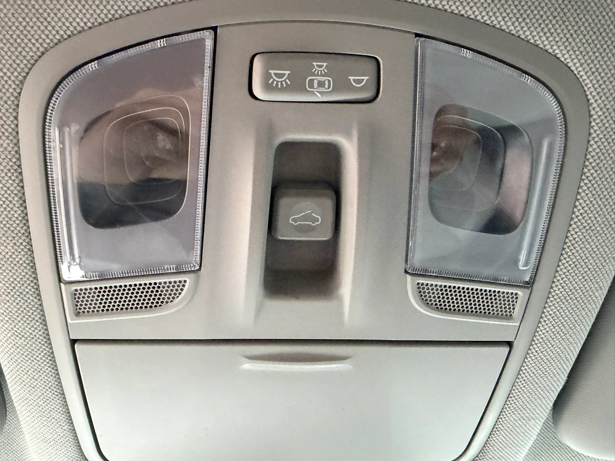 Used 2017 Hyundai Ioniq Limited FWD image 23
