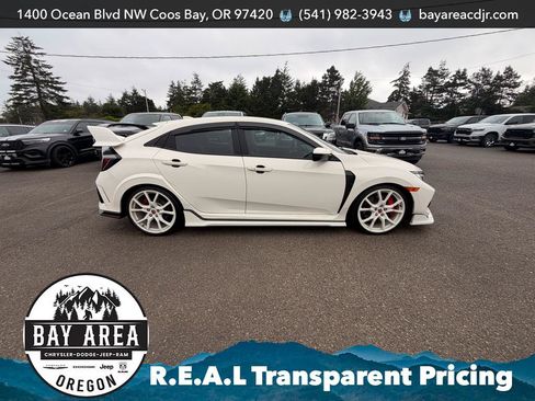 Used 2019 Honda Civic Type R image 4