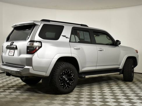 Used 2021 Toyota 4Runner TRD Off-Road Premium image 4