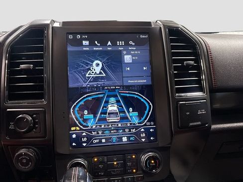 Used 2018 Ford F150 Lariat w/ Equipment Group 502A Luxury AWD/4WD image 14