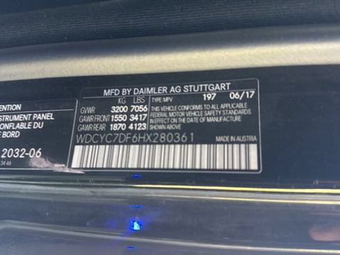 Used 2017 Mercedes-Benz G 63 AMG 4MATIC image 28