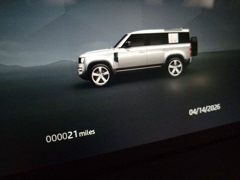 New 2026 Land Rover Defender 110 X-Dynamic SE AWD/4WD image 18