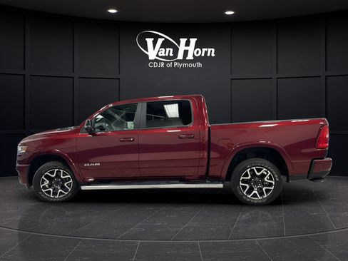 Used 2025 RAM 1500 Laramie w/ Sport Appearance Package AWD/4WD image 4