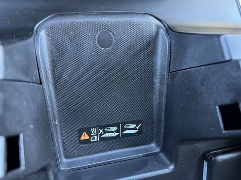 Used 2024 Chevrolet Silverado 2500 LTZ w/ LTZ Convenience Package image 57