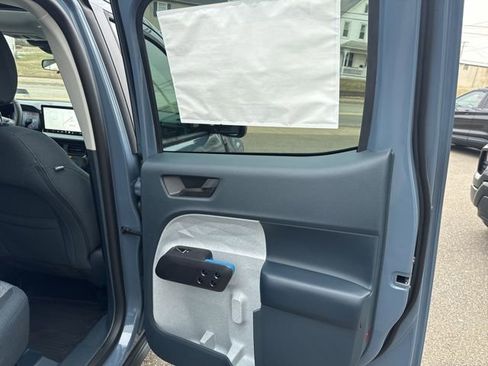 New 2026 Ford Maverick XLT w/ XLT Luxury Package AWD/4WD image 32