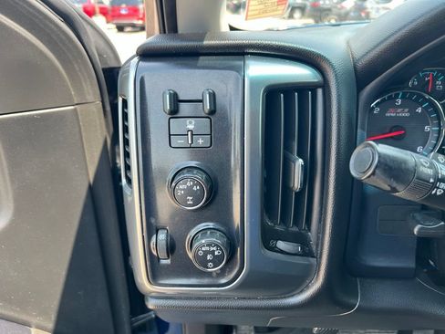 Used 2015 Chevrolet Silverado 1500 LT w/ All Star Edition AWD/4WD image 37