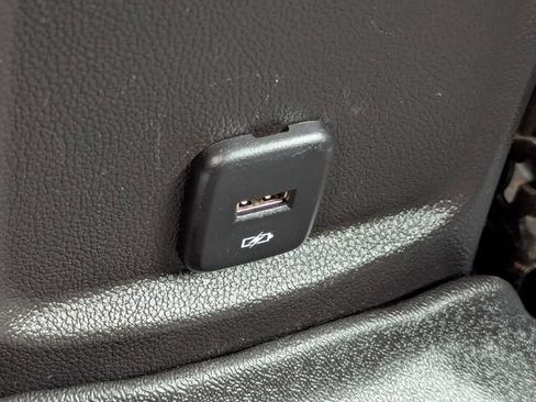 Used 2017 Chevrolet Cruze LT w/ Convenience Package FWD image 23