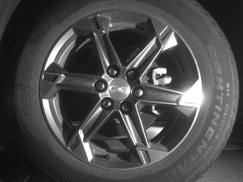 Used 2025 Chevrolet Blazer LT FWD image 14