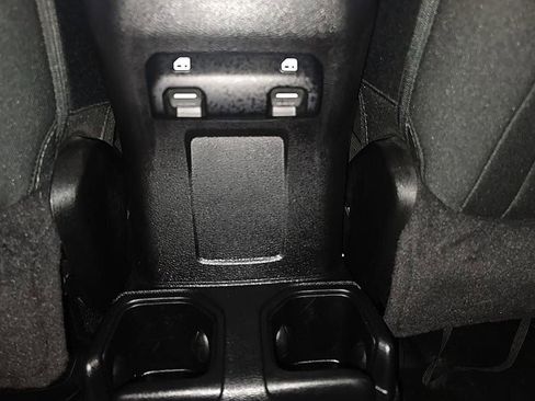 Used 2020 Jeep Gladiator Sport AWD/4WD image 33