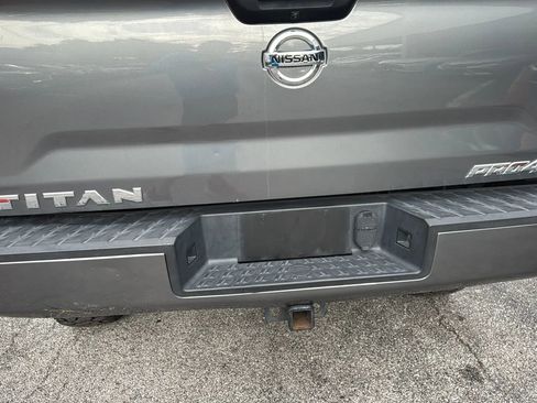 Used 2019 Nissan Titan PRO-4X AWD/4WD image 43