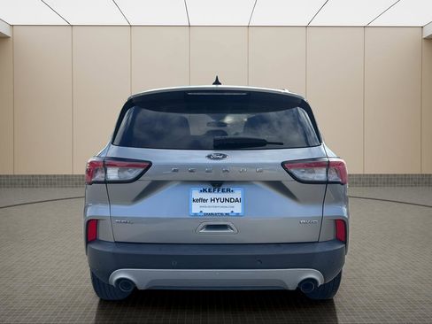 Used 2021 Ford Escape SEL image 4