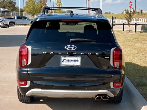 Used 2022 Hyundai Palisade Limited w/ Cargo Package image 7