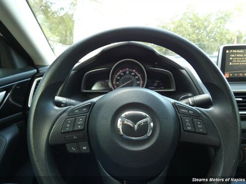 Used 2015 MAZDA MAZDA3 i Sport FWD image 25