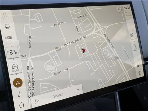 New 2025 Land Rover Range Rover SE image 14